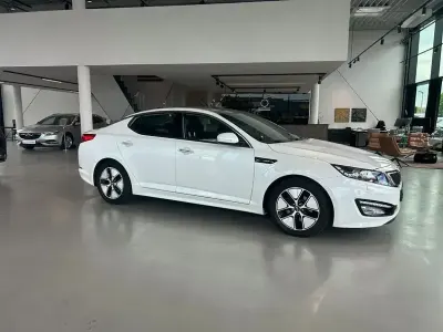 Gebraucht Kia Optima Hybrid Spirit 150 PS (110 kW) 2012 Weiß Limousine