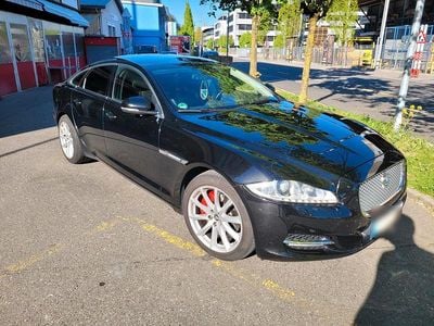 Usata Jaguar XJ 275 CV (202 kW) 2013 Nero Berlina