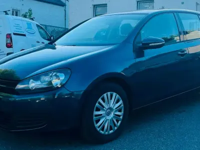 Gebraucht VW Golf VI 80 PS (58 kW) 2010 Grau Kleinwagen