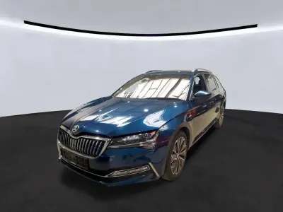 Occasion Skoda Superb LAURIN & KLEMENT 200 ch (147 kW) 2023 Bleue Break