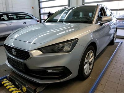 Gebraucht Seat Leon Style 150 PS (110 kW) 2024 Silber Kombi
