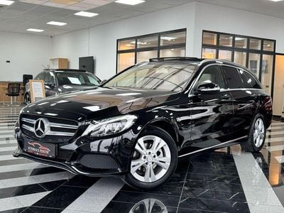 Gebraucht Mercedes C180 Avantgarde 156 PS (114 kW) 2015 Schwarz Kombi