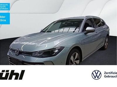 Oyster silver metallic Gebraucht 2025 VW Passat Business Kombi | 34.690 € (Guter Preis)