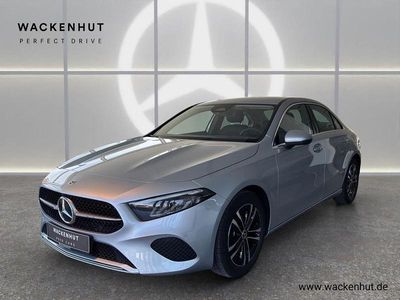 Gebraucht Mercedes A180 Advanced 136 PS (100 kW) 2025 Silber Limousine