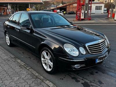 Mercedes E200