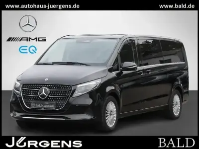 Gebraucht Mercedes V300 Avantgarde 237 PS (174 kW) 2024 Obsidianschwarz metallic Van / Kleinbus