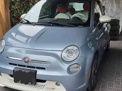 Gebraucht Fiat 500e 83 kW (113 PS) 2015 Blau Kleinwagen
