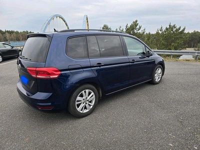 Gebraucht VW Touran 150 PS (110 kW) 2022 Blau Van / Kleinbus