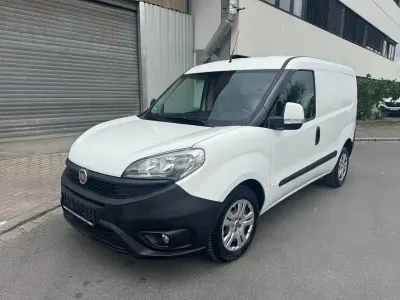 Gebraucht Fiat Doblò 90 PS (66 kW) 2016 Weiß Van / Kleinbus