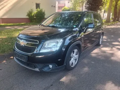 Gebraucht Chevrolet Orlando 140 PS (102 kW) 2013 Schwarz Van / Kleinbus