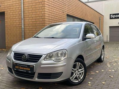 Gebraucht VW Polo Comfortline 64 PS (47 kW) 2005 Silber Kleinwagen