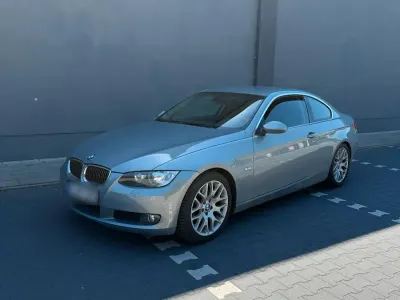 Używany BMW 325 218 KM (160 kW) 2006 Srebrny Coupe