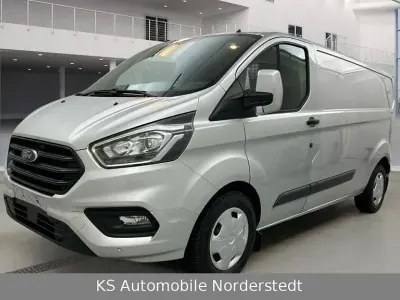 Gebraucht Ford Transit Custom 131 PS (96 kW) 2018 Silber Van / Kleinbus