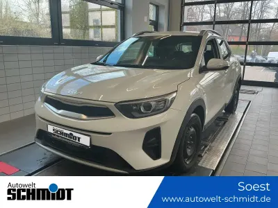 Gebraucht Kia Stonic Vision 84 PS (61 kW) 2022 Schneeweiß uni SUV
