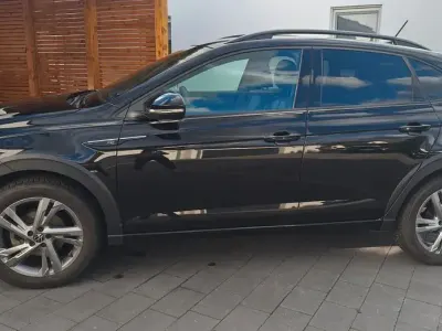 Brugt VW Taigo R-line 110 HK (80 kW) 2023 Sort SUV