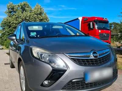 Gebraucht Opel Zafira 170 PS (125 kW) 2015 Grün Van / Kleinbus