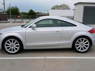 Gebraucht Audi TT 190 PS (139 kW) 2011 Silber Coupé