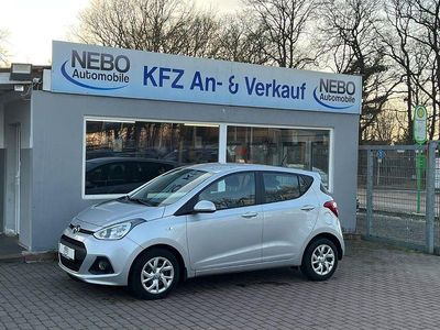Gebraucht Hyundai i10 Style 87 PS (63 kW) 2016 Silber Kleinwagen