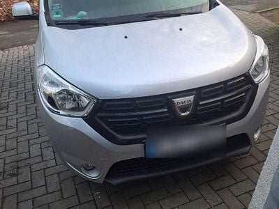Usata Dacia Dokker 105 CV (77 kW) 2018 Argento Monovolume