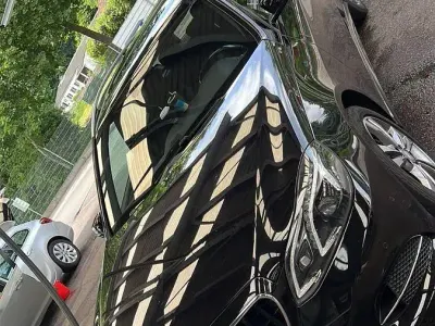 Gebraucht Mercedes E250 204 PS (150 kW) 2017 Schwarz Kombi