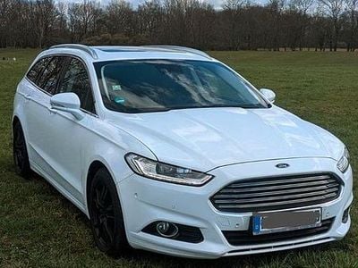 Gebraucht Ford Mondeo Trend 150 PS (110 kW) 2016 Weiß Kombi