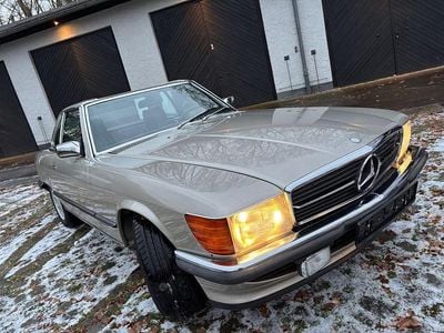 Gebraucht Mercedes SL300 179 PS (131 kW) 1986 Silber Cabrio