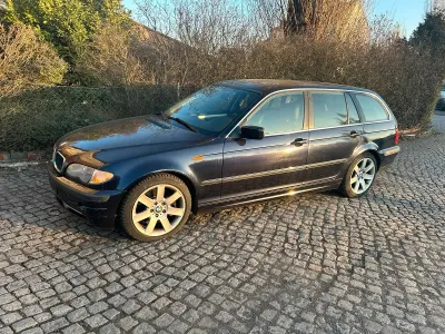 Gebraucht BMW 330 2001 Blau Kombi