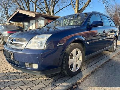 Blau Gebraucht 2005 Opel Vectra Kombi | 999 € (Teuer)