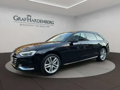 Gebraucht Audi A4 Advanced 204 PS (150 kW) 2023 Schwarz Kombi