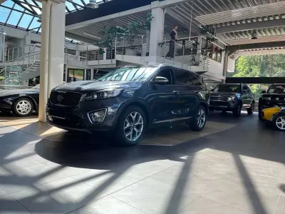 Gebraucht Kia Sorento Platinum Edition 200 PS (147 kW) 2015 (abt) graphit met SUV