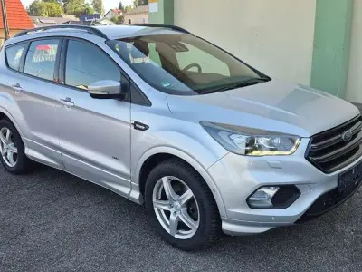 Gebraucht Ford Kuga ST-Line 179 PS (131 kW) 2018 Silber SUV