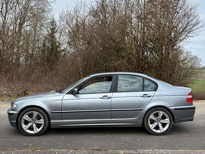 Gebraucht BMW 318 143 PS (105 kW) 2004 Silber Limousine