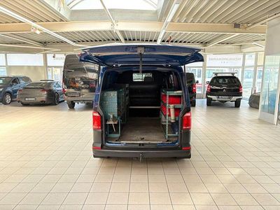 Gebraucht VW Transporter 140 PS (102 kW) 2015 Blau Van