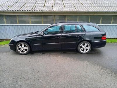 Mercedes E320
