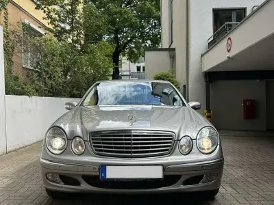Gebraucht Mercedes E320 224 PS (164 kW) 2002 Limousine