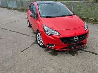 Gebraucht Opel Corsa Edition 101 PS (74 kW) 2015 Rot Kleinwagen