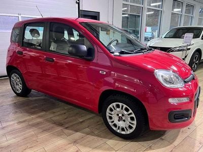 Gebraucht Fiat Panda Easy 69 PS (50 kW) 2018 Rot Kleinwagen