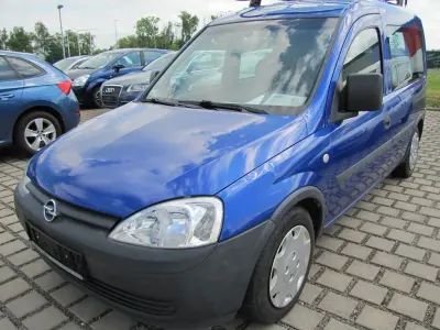 Gebraucht Opel Combo 90 PS (66 kW) 2005 Blau Van / Kleinbus