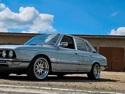 Blau Gebraucht 1981 BMW 528 Limousine | 16.490 €