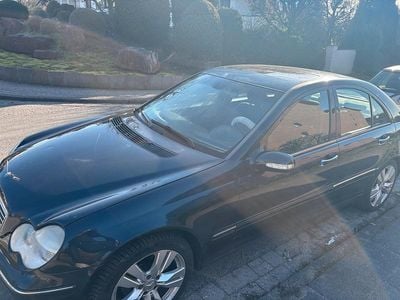 Usata Mercedes C180 140 CV (102 kW) 2003 Blu Berlina