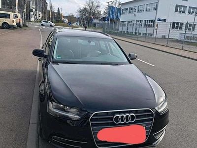 Gebraucht Audi A4 Comfort 143 PS (105 kW) 2024 Schwarz Kombi