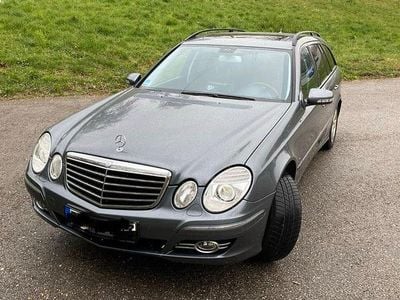 Gebraucht Mercedes E200 Avantgarde 184 PS (135 kW) 2007 Grau Kombi