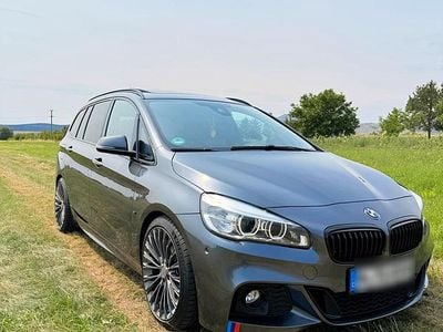 BMW 220