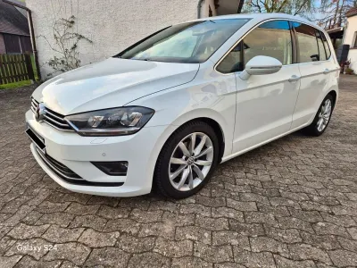 Gebraucht VW Golf Sportsvan Comfortline 125 PS (91 kW) 2016 Weiß Van / Kleinbus