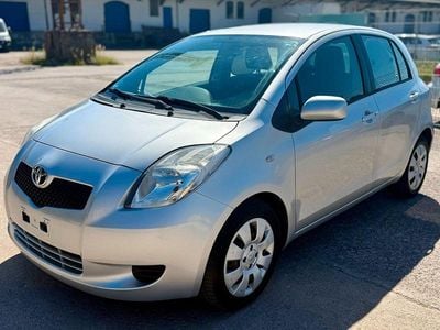 Gebraucht Toyota Yaris Sol 87 PS (63 kW) 2007 Silber Kleinwagen