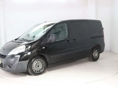 Occasion Peugeot TePee 90 PK (66 kW) 2011 Zwart Stationwagen