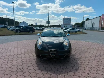 Gebraucht Alfa Romeo MiTo 105 PS (77 kW) 2014 Schwarz Kleinwagen