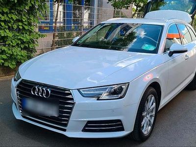 Gebraucht Audi A4 150 PS (110 kW) 2016 Weiß Kombi