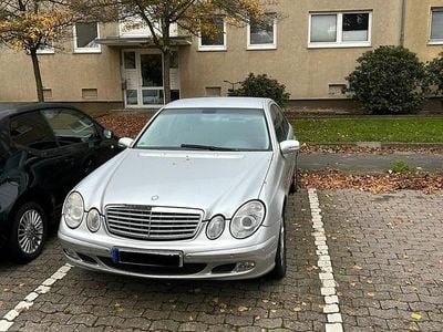 Mercedes E220