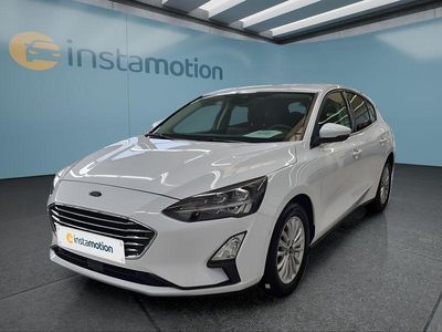 Gebraucht Ford Focus Titanium 125 PS (91 kW) 2022 Weiß Limousine